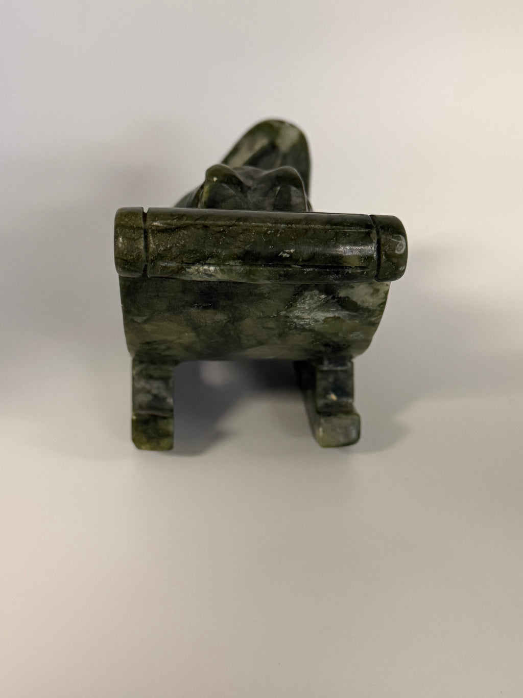 Green Aventurine Frog in Chair Carving