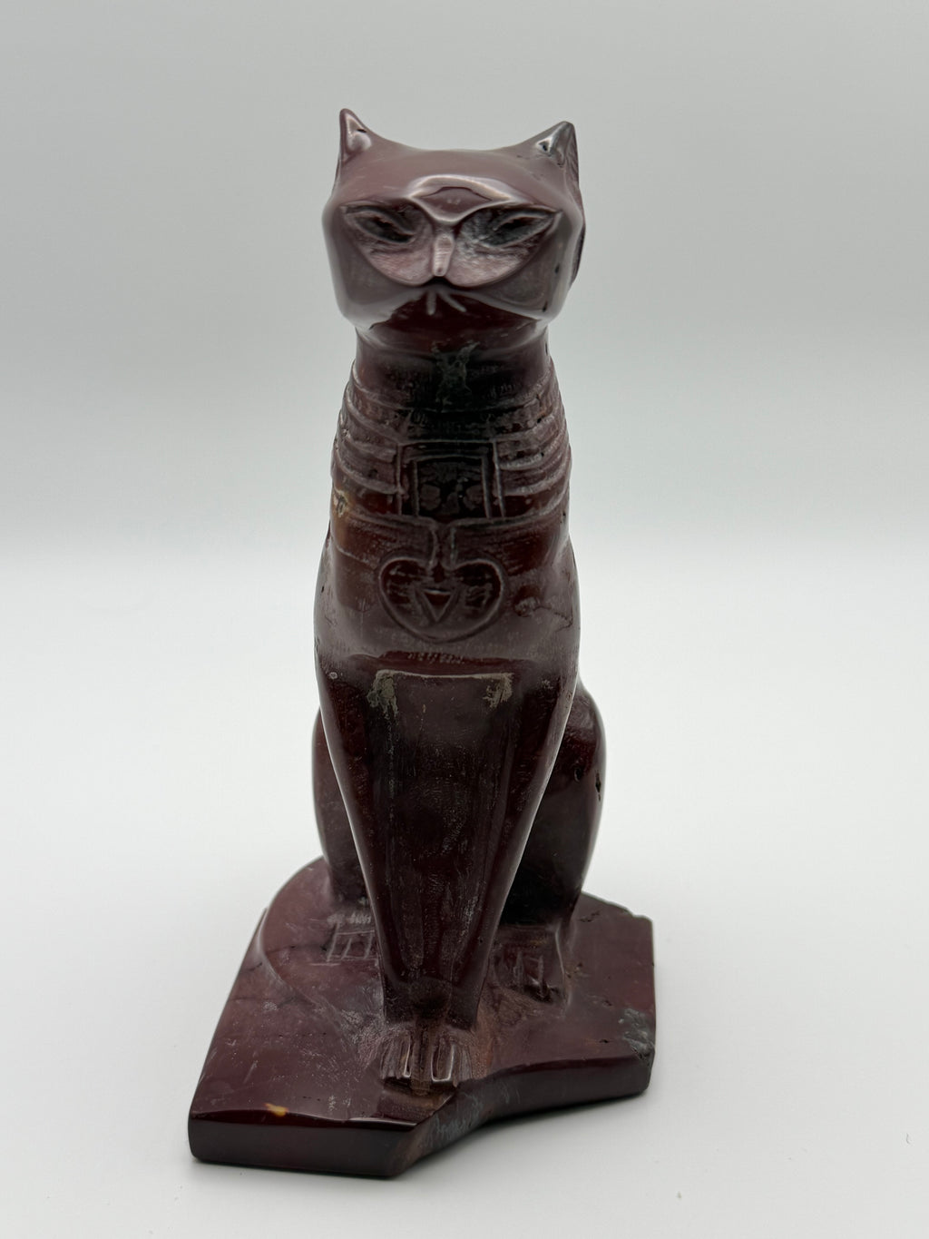 Moonkaite Eqyptian Cat Carving