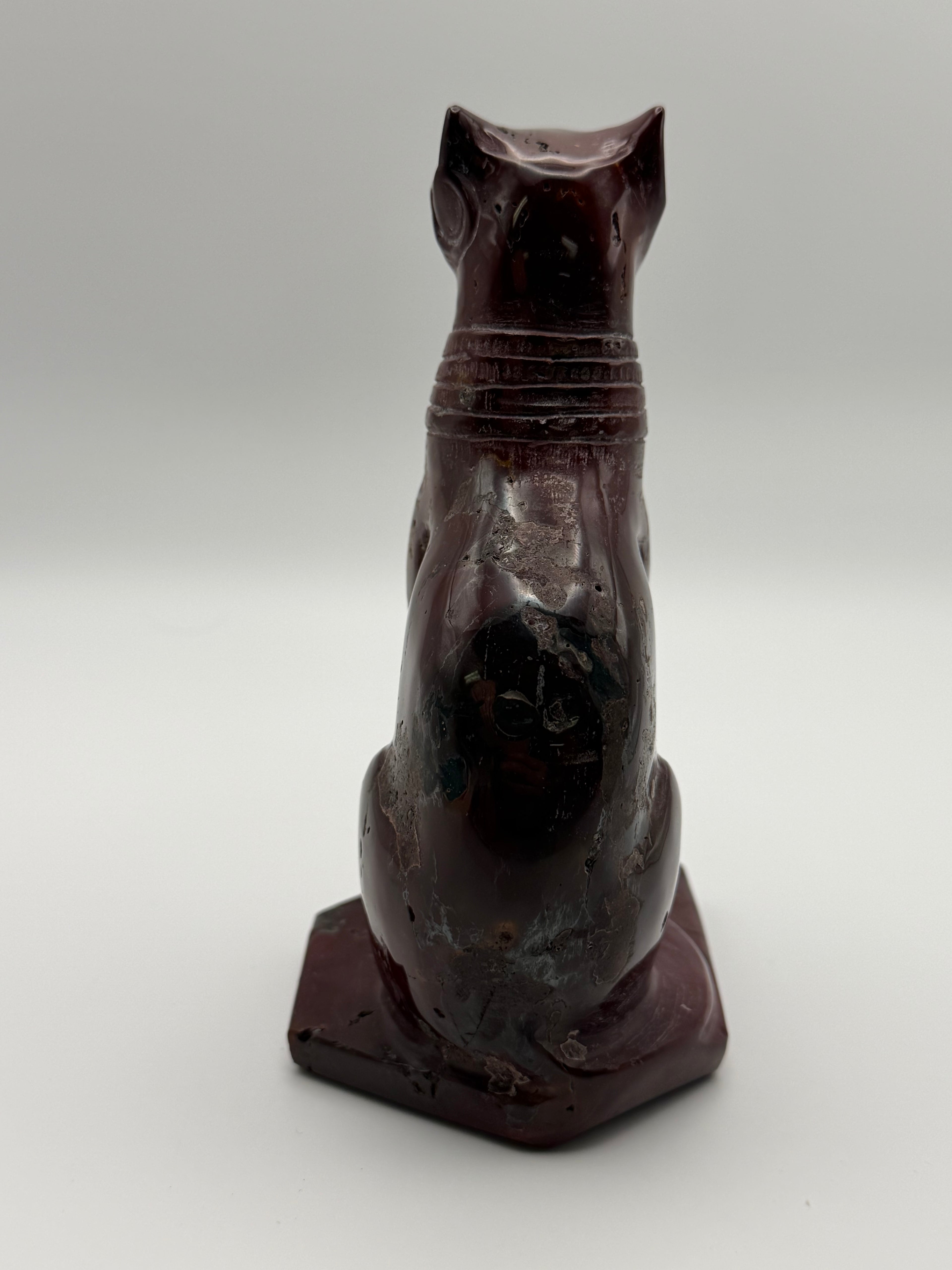 Moonkaite Eqyptian Cat Carving