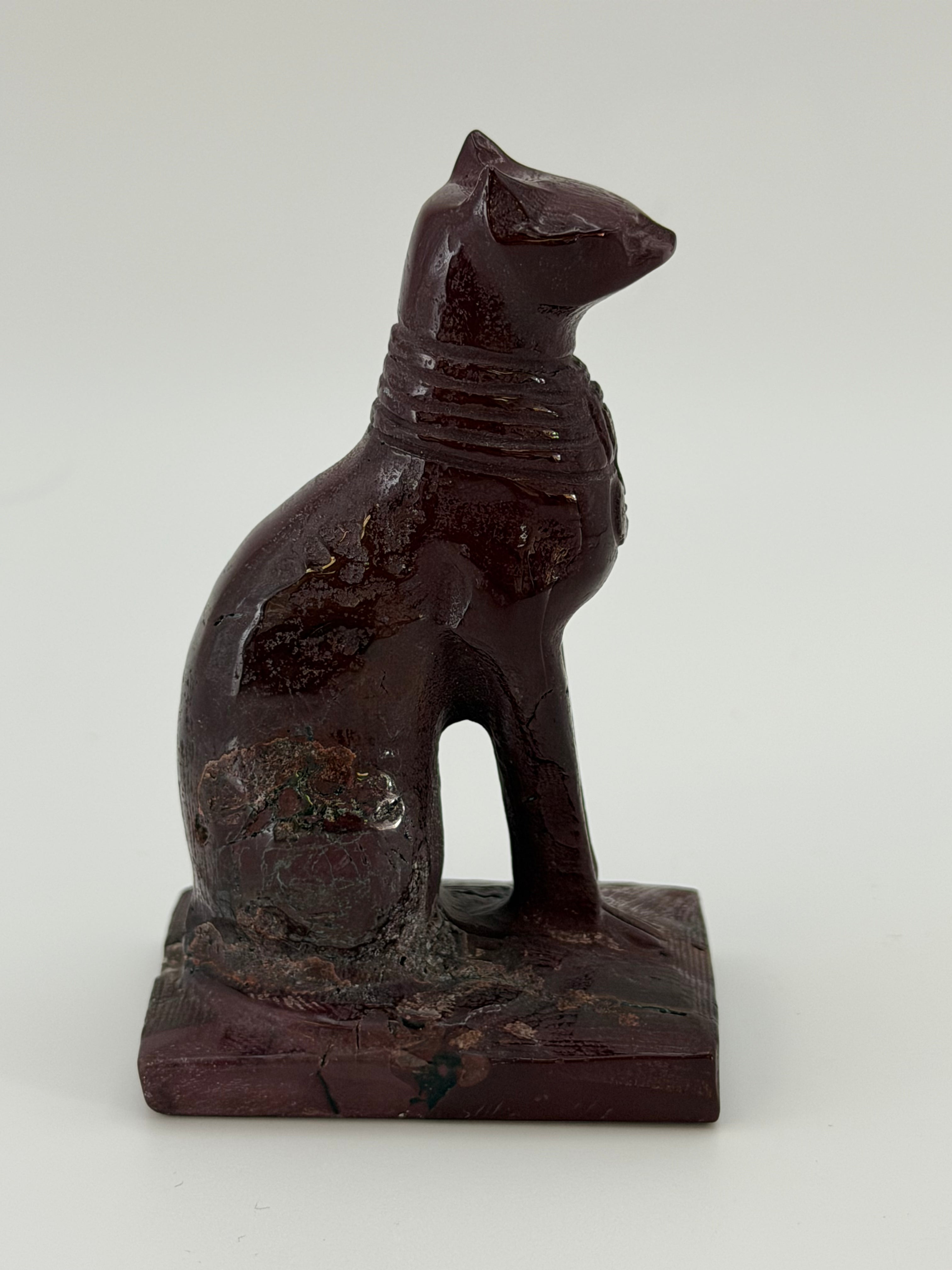 Moonkaite Sphynx Carving