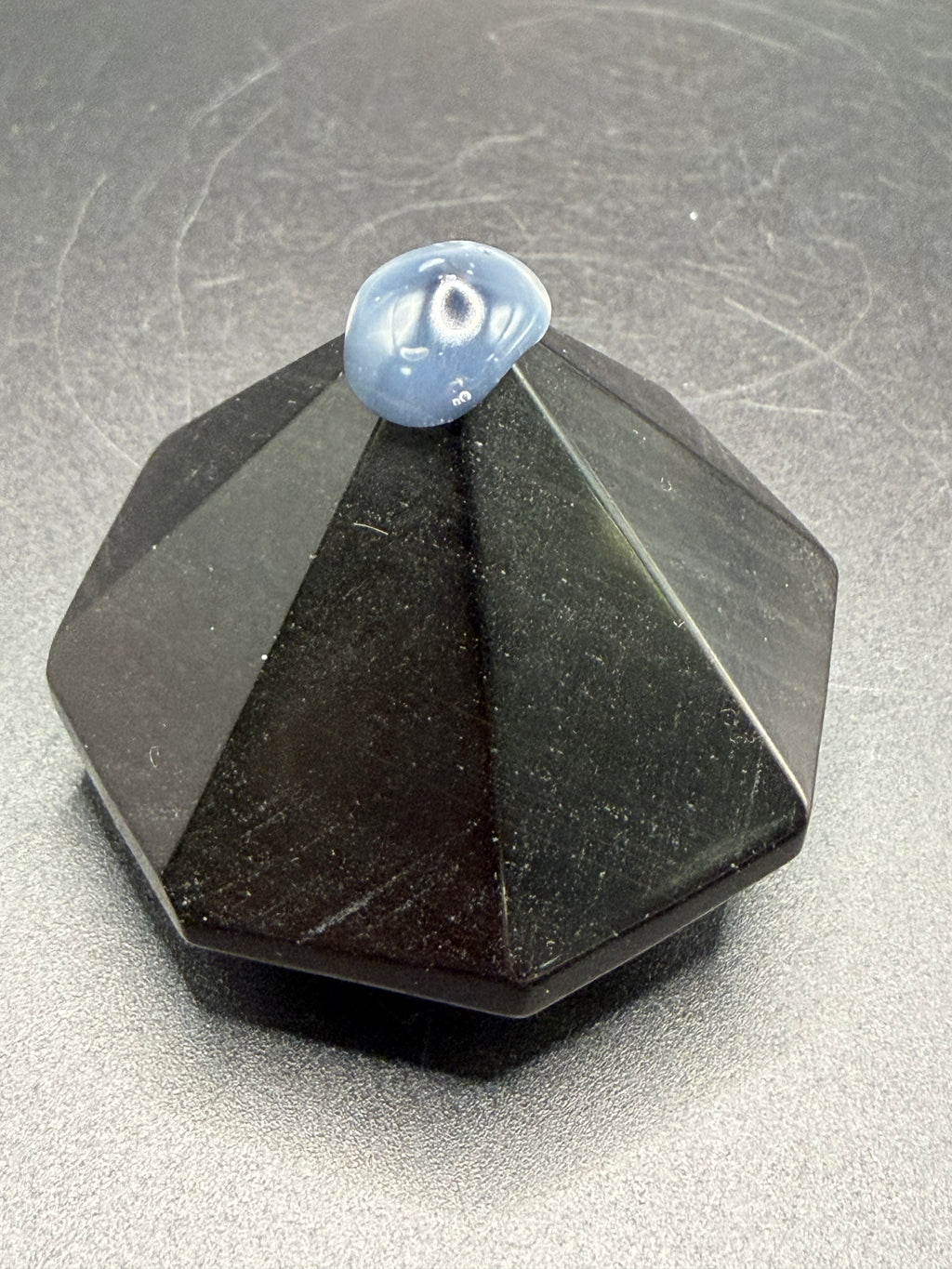 Obsidian Diamond Carving