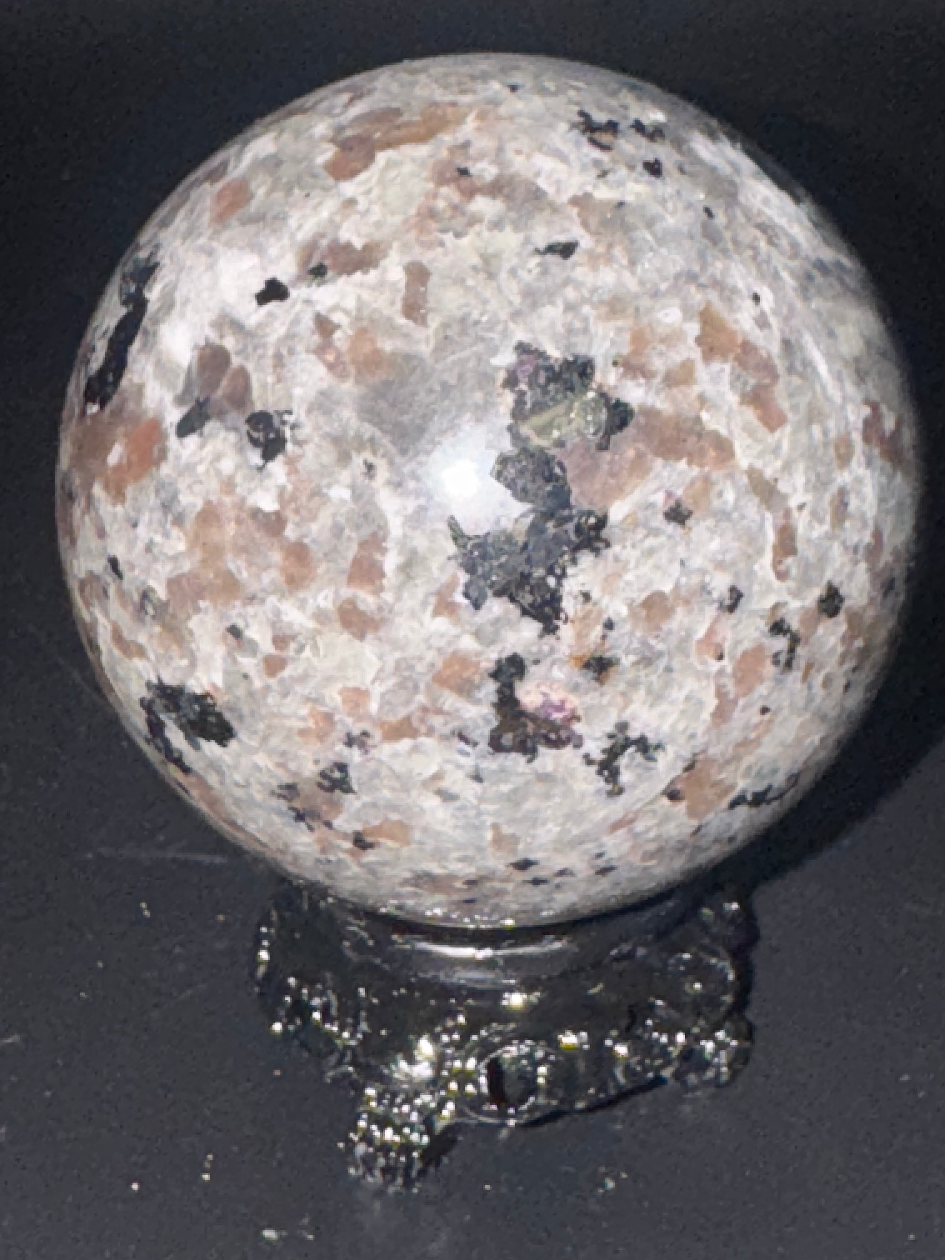 Yooperlite Sphere