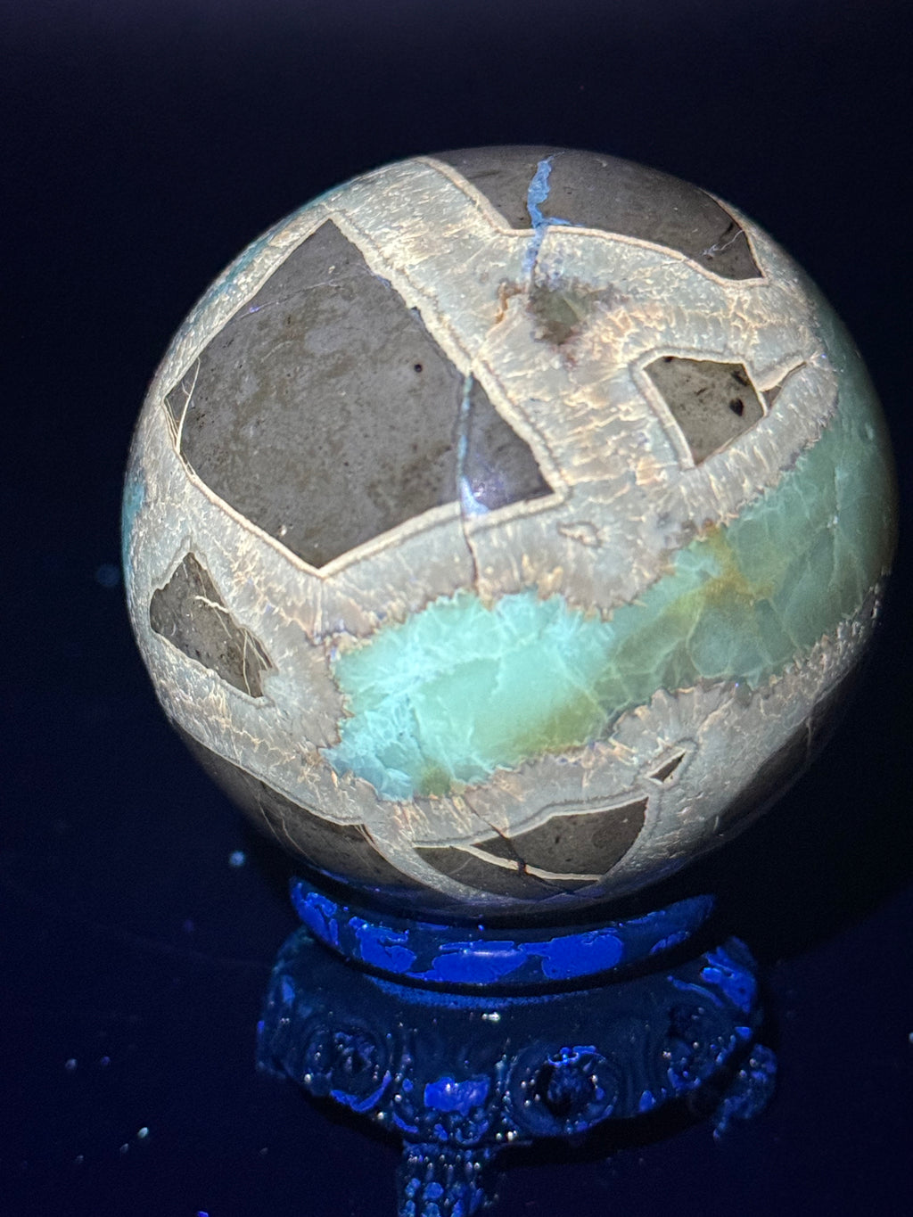 Septarian Sphere