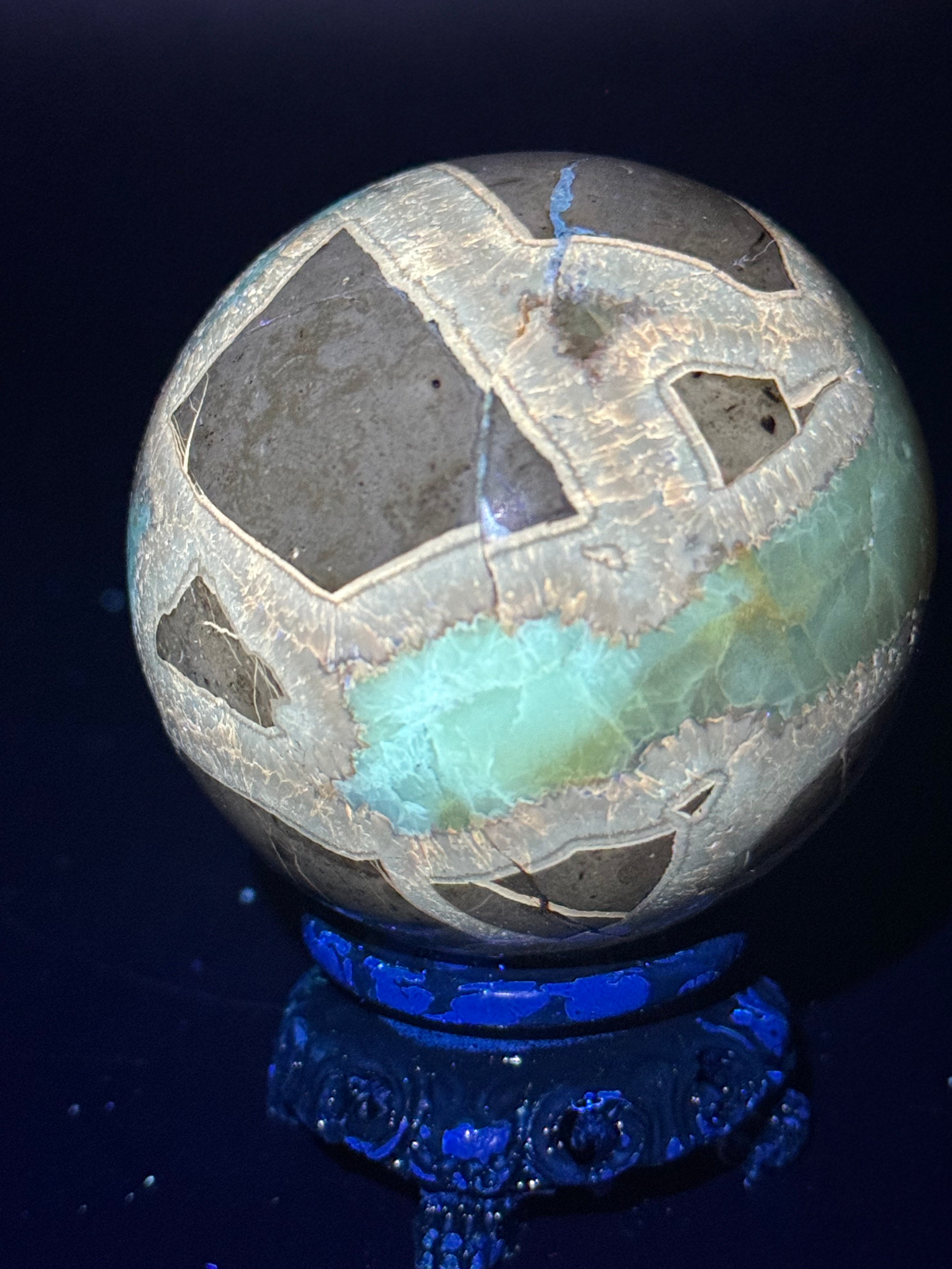 Septarian Sphere