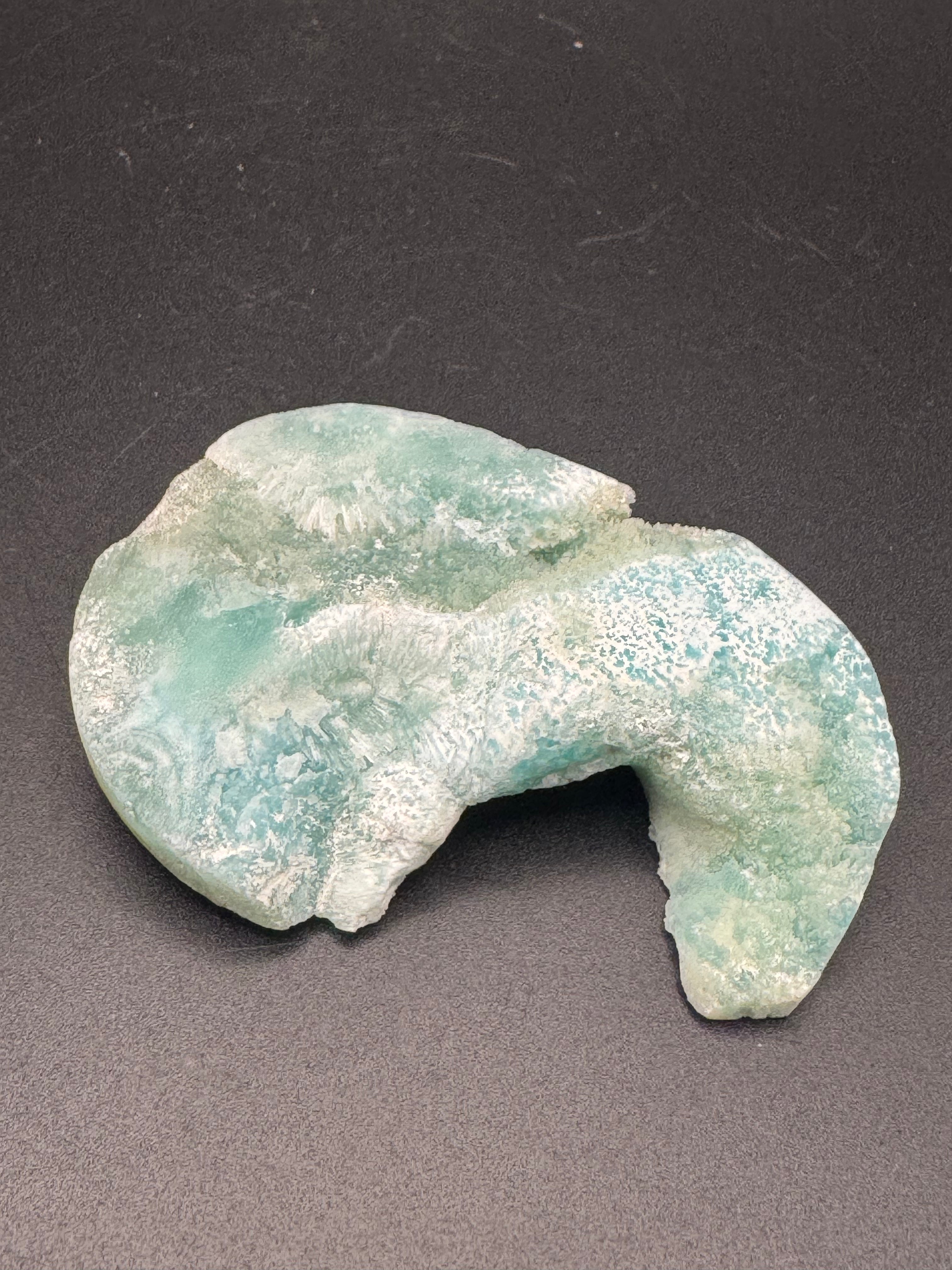 Druzy Caribbean Calcite Palm Stone